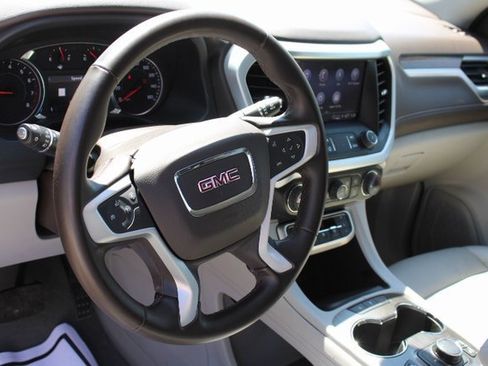 Certified 2023 GMC Acadia SLT image 26