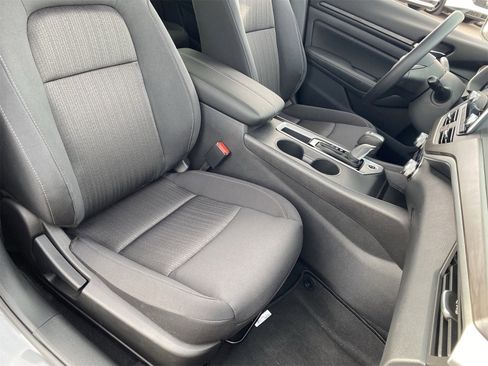 New 2025 Nissan Altima 2.5 SV image 11