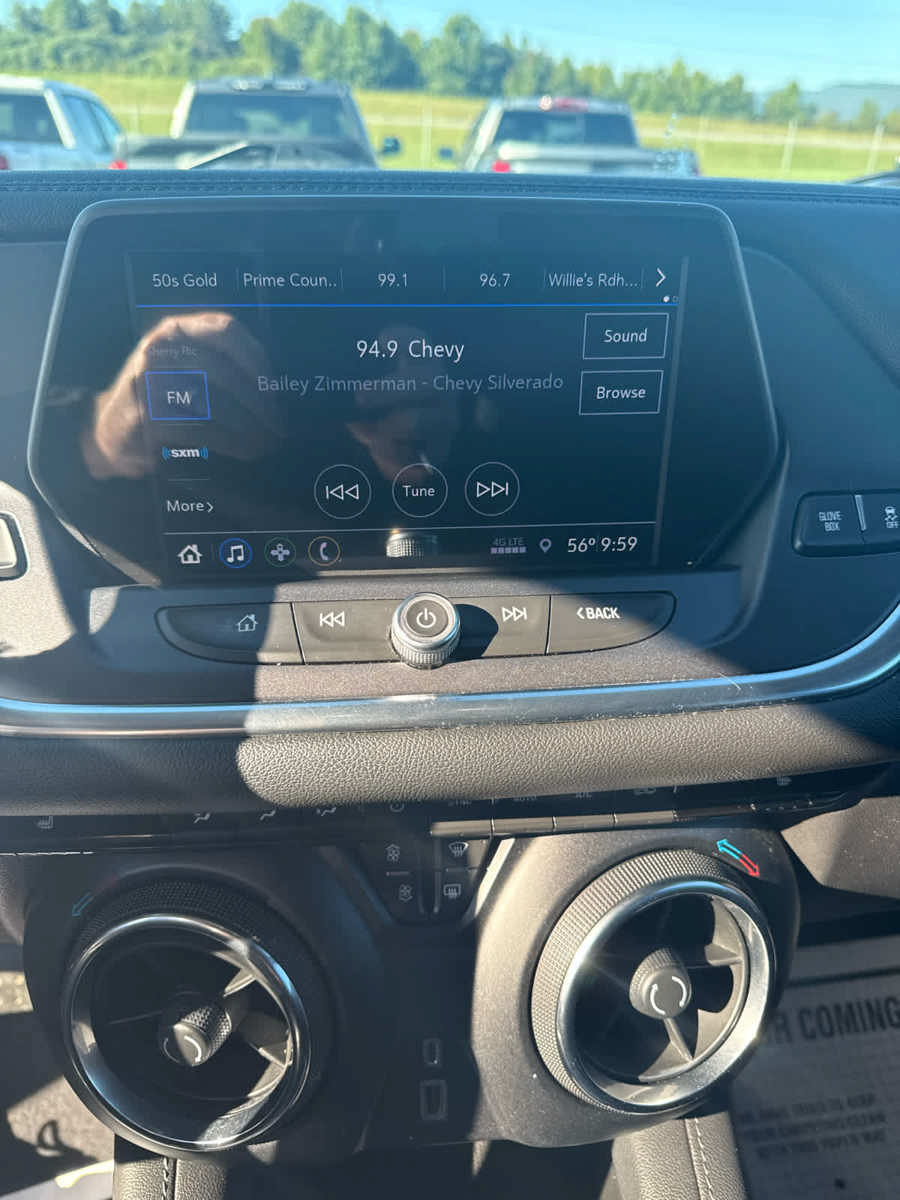 Used 2019 Chevrolet Blazer LT AWD/4WD image 14