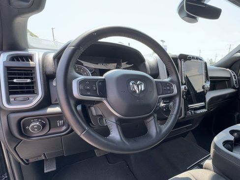 Used 2025 RAM 2500 Laramie w/ Night Edition image 15