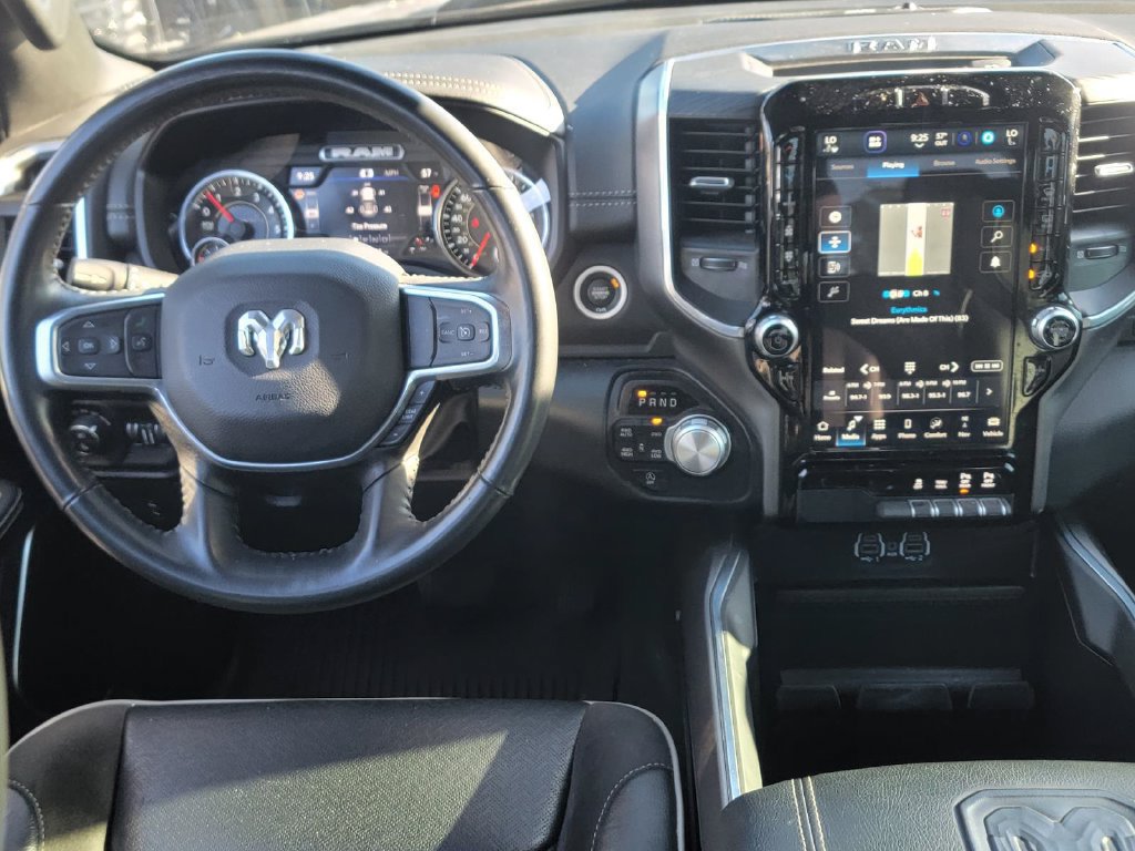 Used 2023 RAM 1500 Laramie AWD/4WD image 16