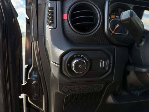 New 2025 Jeep Wrangler Rubicon image 28