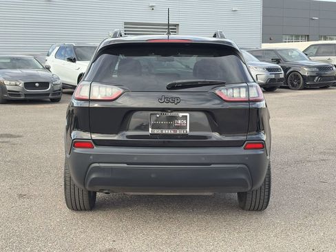 Used 2020 Jeep Cherokee Latitude Plus FWD image 8