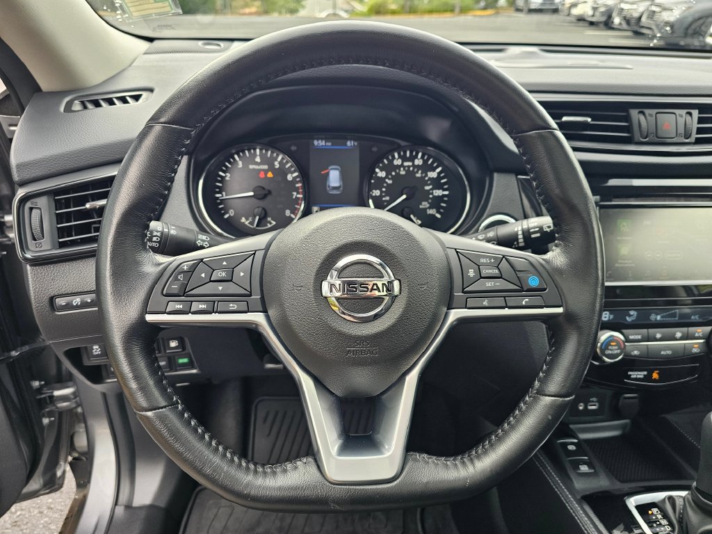 Used 2018 Nissan Rogue SL w/ Premium Package AWD/4WD image 25