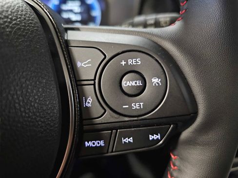 Used 2025 Toyota RAV4 XSE w/ Premium Package AWD/4WD image 19