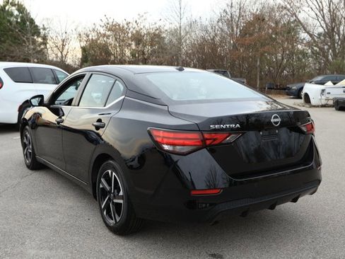 Used 2024 Nissan Sentra SV image 8