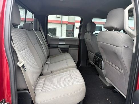 Used 2017 Ford F250 XLT w/ XLT Premium Package AWD/4WD image 10