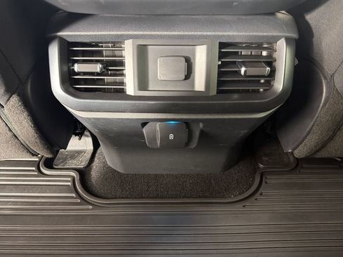 Used 2022 Ford F150 XL w/ STX Appearance Package AWD/4WD image 13