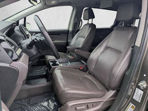 Used 2020 Honda Odyssey Elite image 17