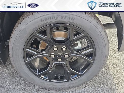 New 2026 Ford Maverick Lobo AWD/4WD image 31