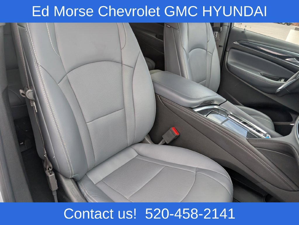 Used 2024 Buick Enclave Premium AWD/4WD image 12