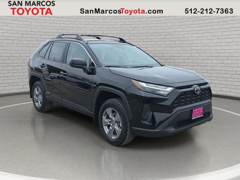 New 2025 Toyota RAV4 LE image 3