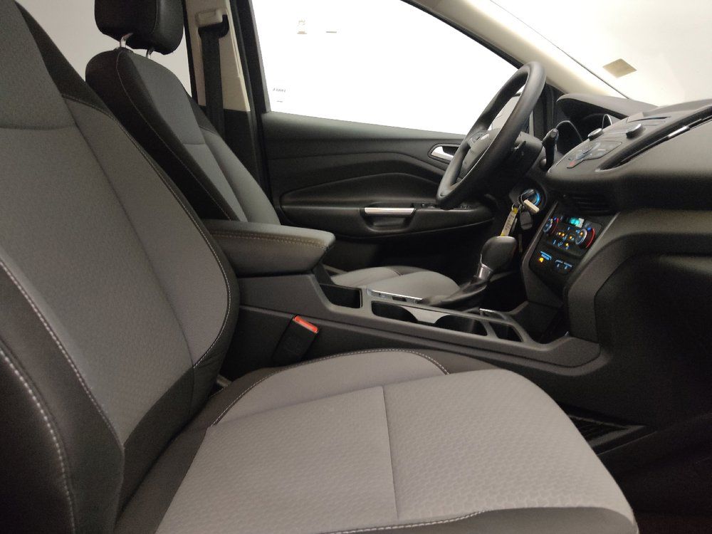 Used 2017 Ford Escape SE AWD/4WD image 21