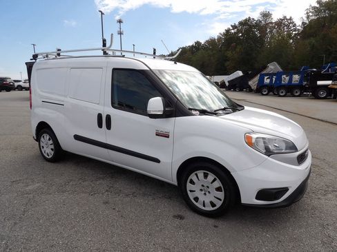 Used 2019 RAM ProMaster City Tradesman SLT image 10