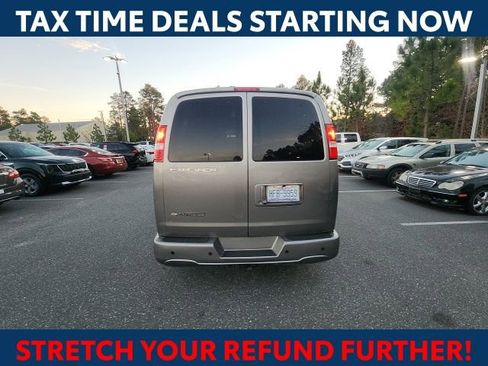 Used 2020 Chevrolet Express 2500 w/ Enhanced Convenience Package image 11