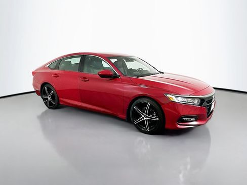 Used 2020 Honda Accord Sport image 4