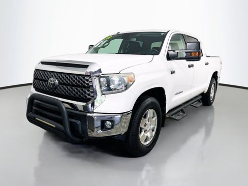 Used 2018 Toyota Tundra SR5 w/ SR5 Upgrade Package AWD/4WD image 9