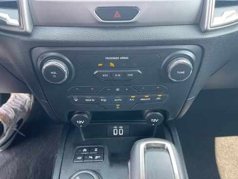 Used 2022 Ford Ranger XLT w/ Equipment Group 301A Mid AWD/4WD image 12