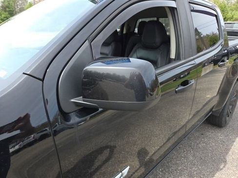 Used 2021 Chevrolet Colorado Z71 w/ Z71 Midnight Edition image 40