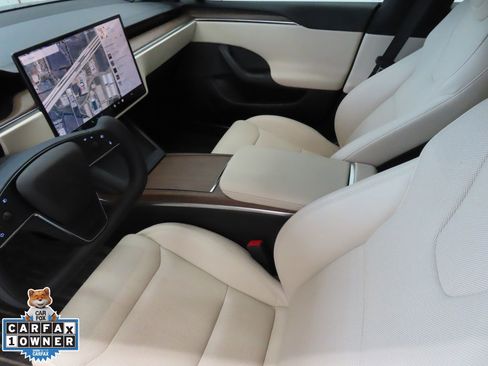Used 2022 Tesla Model S image 23