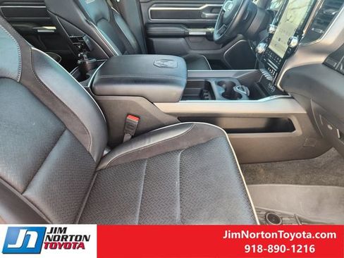 Used 2023 RAM 1500 Laramie AWD/4WD image 16