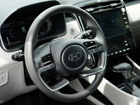 Used 2024 Hyundai Tucson SEL image 14