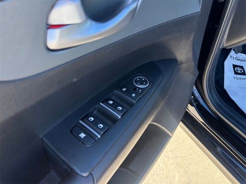 Used 2021 Kia Forte Sedan image 24