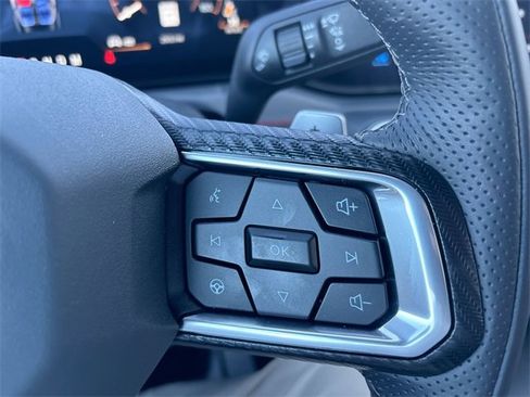 Used 2025 Ford Mustang GT Premium image 25