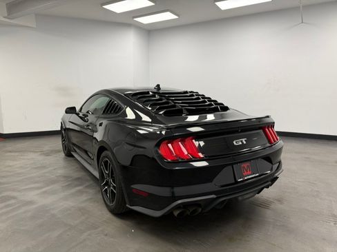Used 2020 Ford Mustang GT RWD image 5