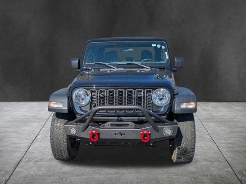 Used 2024 Jeep Gladiator Sport image 9