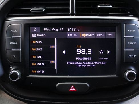 Used 2022 Kia Soul LX FWD image 23