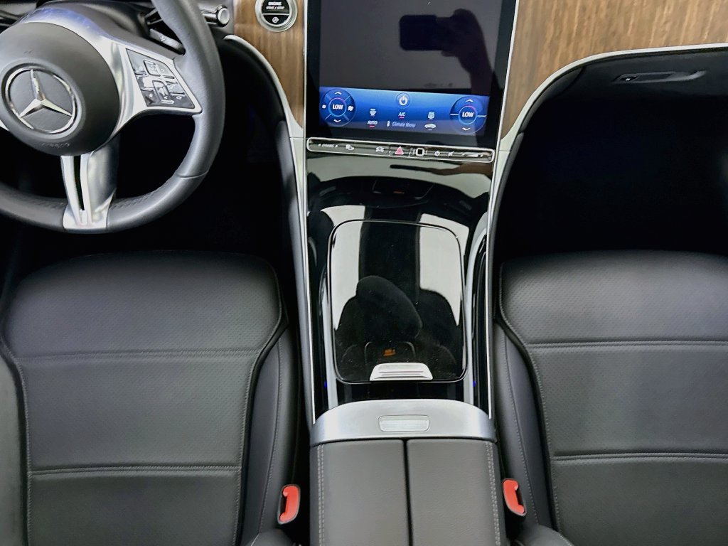 Certified 2026 Mercedes-Benz GLC 300 image 16