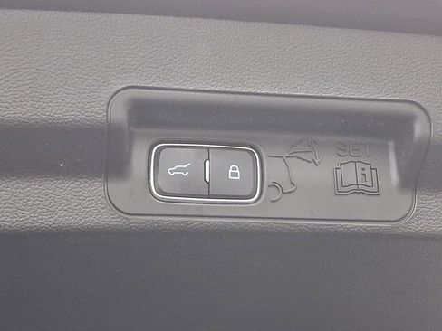 Used 2023 Ford Explorer XLT w/ Equipment Group 202A image 30