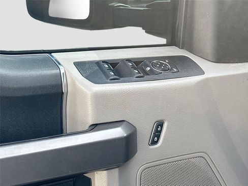 Used 2021 Ford F350 XLT image 19