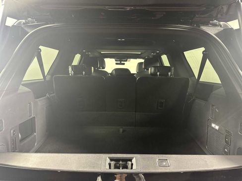 Used 2025 Lincoln Navigator L Reserve w/ Jet Appearance Package AWD/4WD image 21