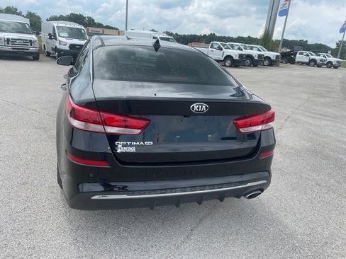 Used 2020 Kia Optima LX image 8