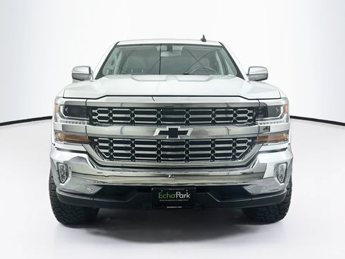Used 2018 Chevrolet Silverado 1500 LT w/ All Star Edition RWD image 2