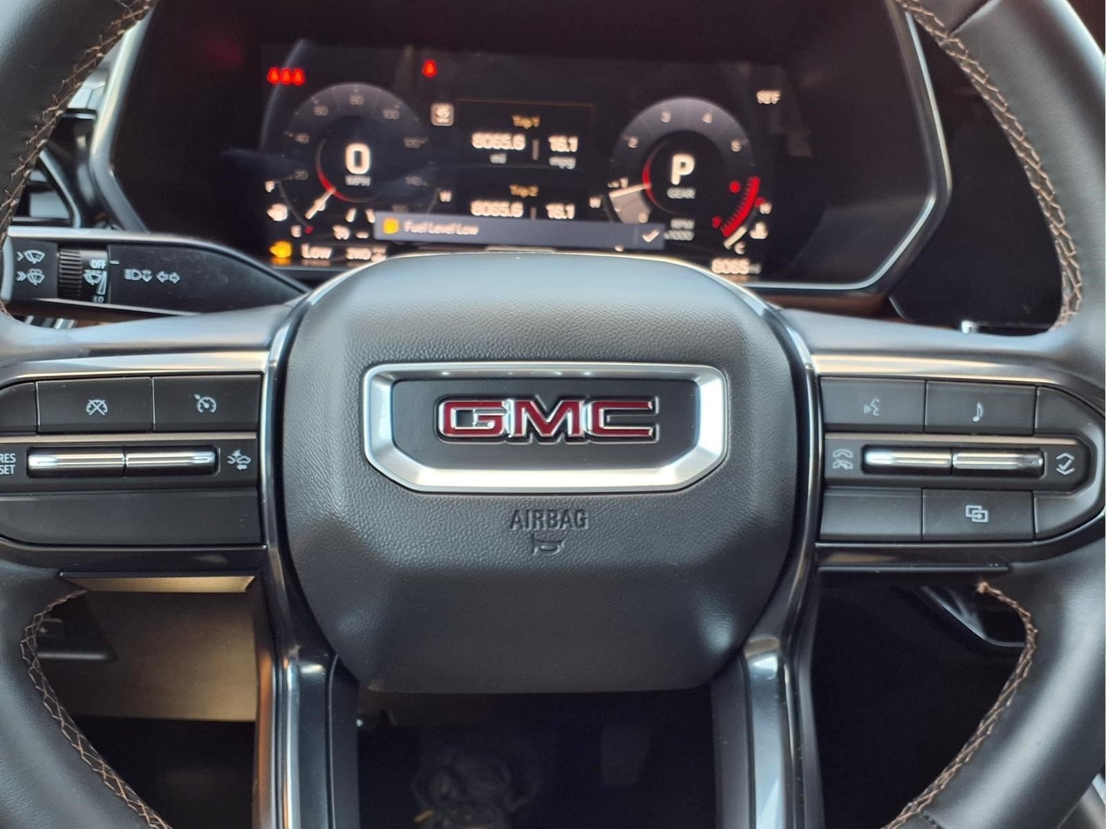 Used 2026 GMC Canyon AT4 AWD/4WD image 14