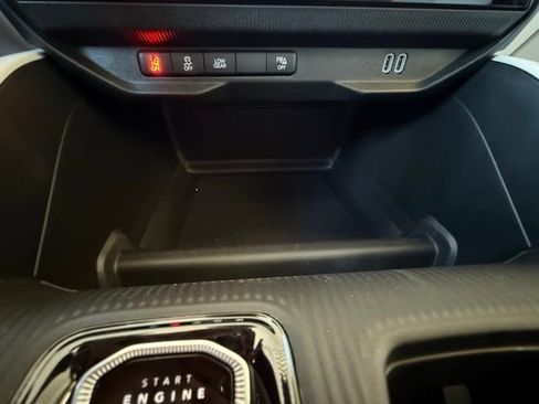 New 2026 Jeep Cherokee Limited image 40
