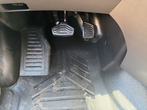 New 2026 Ford Transit 350 148 Medium Roof Wagon AWD image 37