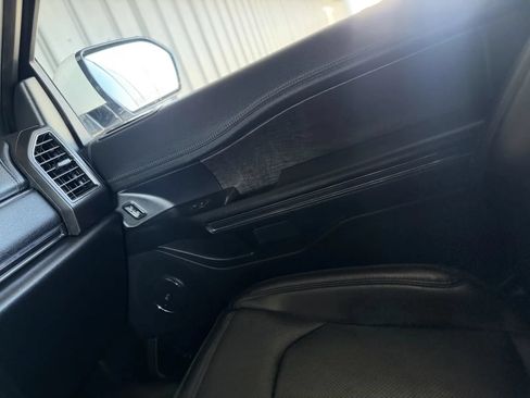 Used 2021 Ford Expedition Limited AWD/4WD image 47