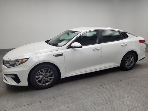Used 2019 Kia Optima LX FWD image 2