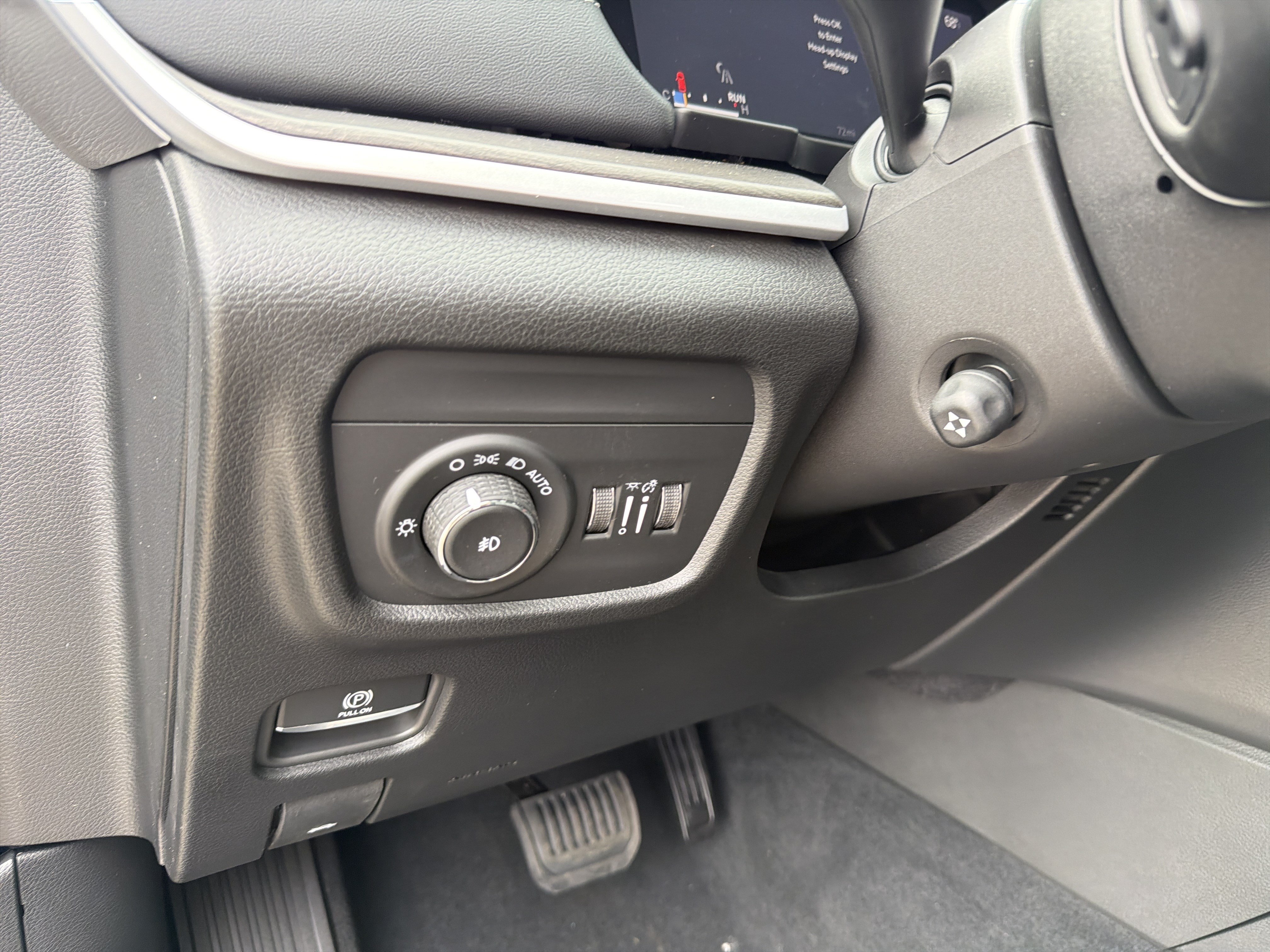 New 2027 Jeep Grand Cherokee Limited AWD/4WD image 16