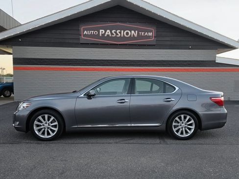 Used 2012 Lexus LS 460 w/ Luxury Value Edition RWD image 2