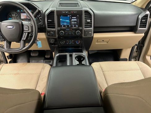 Used 2018 Ford F150 XLT w/ Equipment Group 302A Luxury AWD/4WD image 30