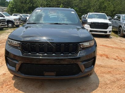 New 2025 Jeep Grand Cherokee 4WD