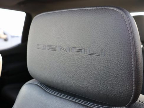Used 2019 GMC Sierra 1500 Denali w/ Denali Ultimate Package image 15