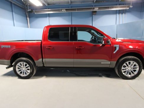 Used 2025 Ford F150 King Ranch w/ FX4 Off-Road Package image 38