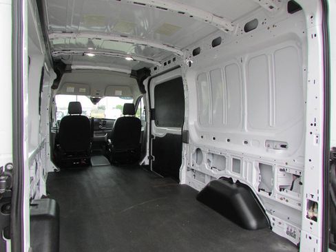 Used 2023 Ford Transit 250 Medium Roof w/ Load Area Protection Package RWD image 26