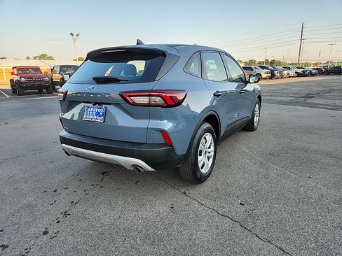 Used 2023 Ford Escape FWD image 5